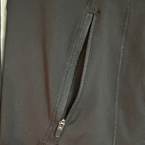 Avia Women's Black Form Fitting Full-Zip Jacket - Picture 5 of 14